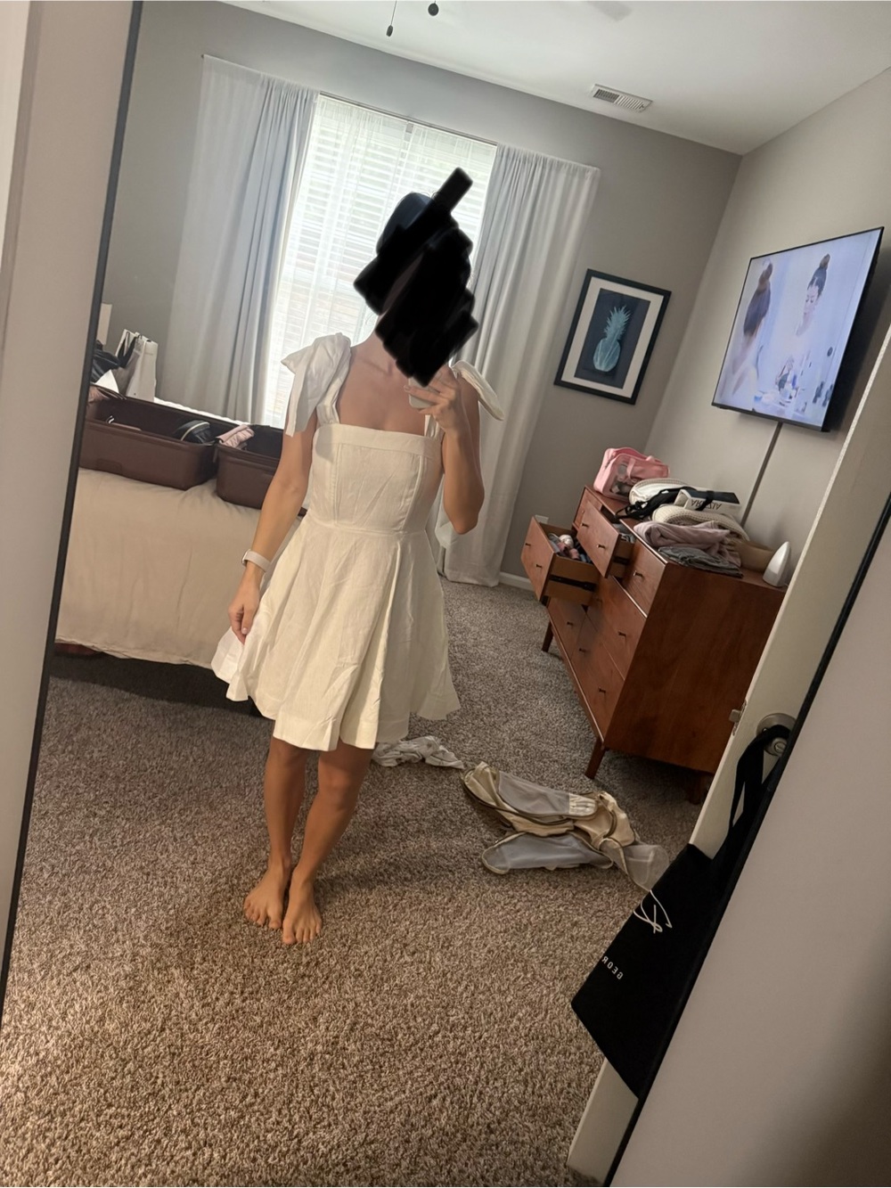 DISSH White Tie-Shoulder Mini Sundress